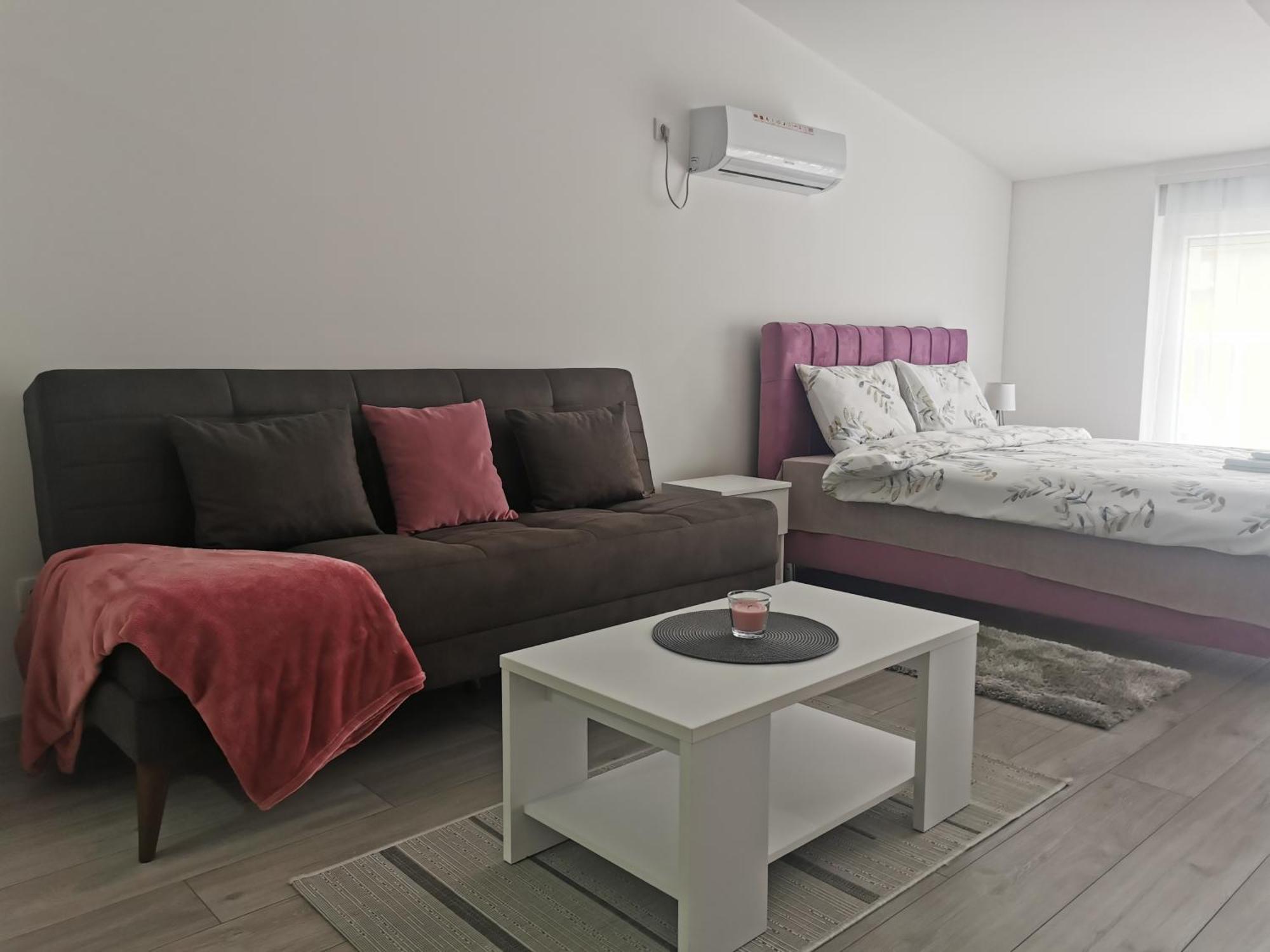 Studio Apartmani Banja Koviljača エクステリア 写真