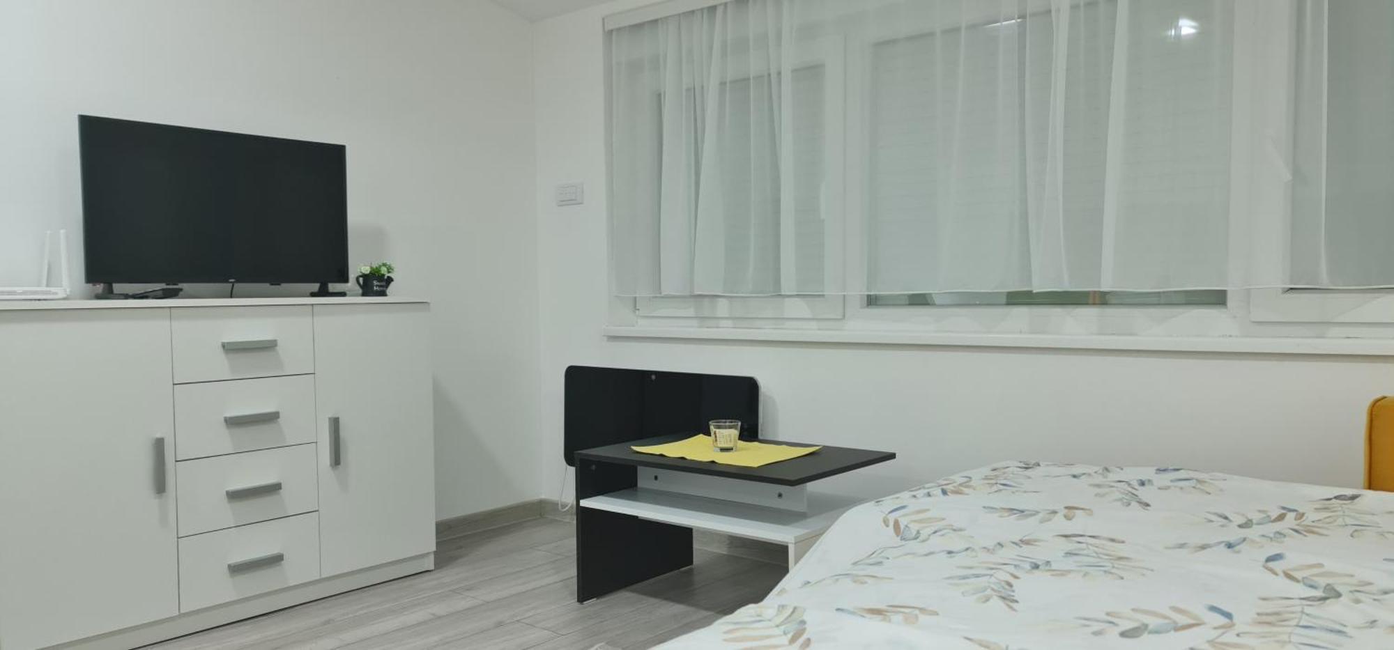 Studio Apartmani Banja Koviljača エクステリア 写真