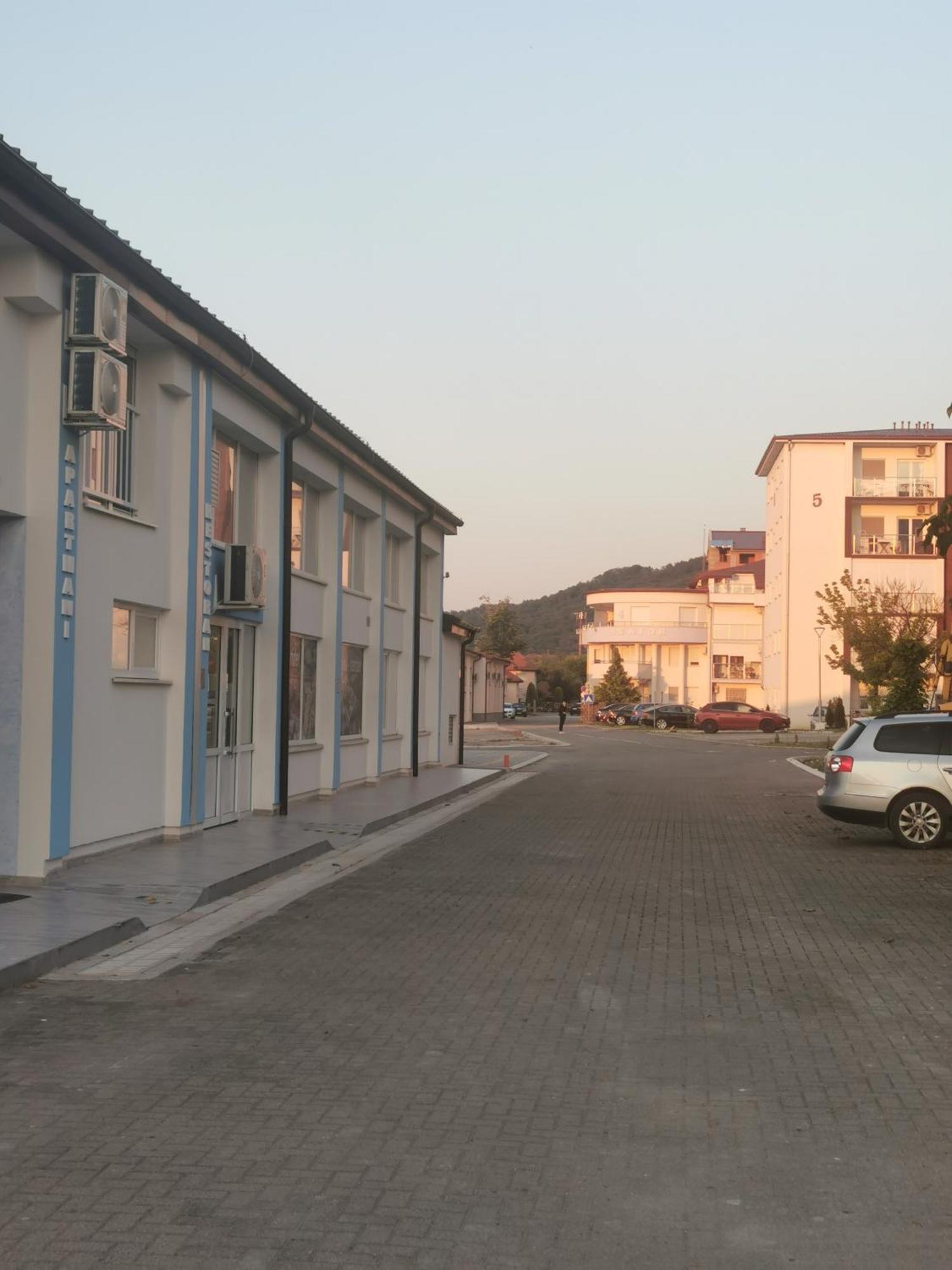 Studio Apartmani Banja Koviljača エクステリア 写真